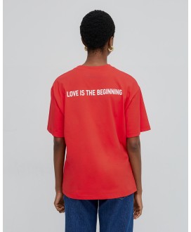 T-shirt με τύπωμα και κέντημα καρδιά