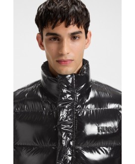 Water-repellent gilet in gloss fabric