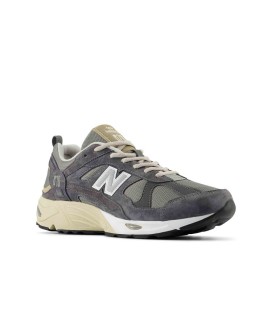 NB 878
