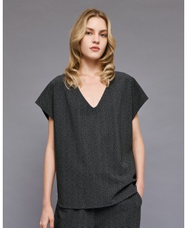 Μπλούζα με κοντά μανίκια και στρας