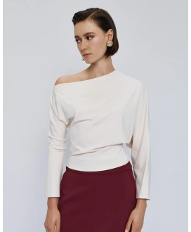 Μπλούζα με ασύμμετρα μανίκια