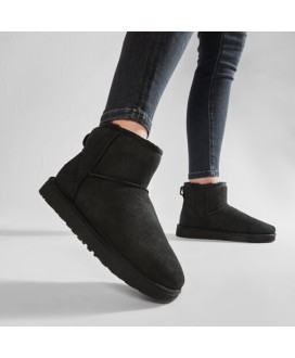 Ugg Australia Classic Mini II Suede
