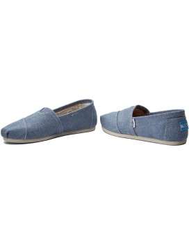 Blue slub chambray