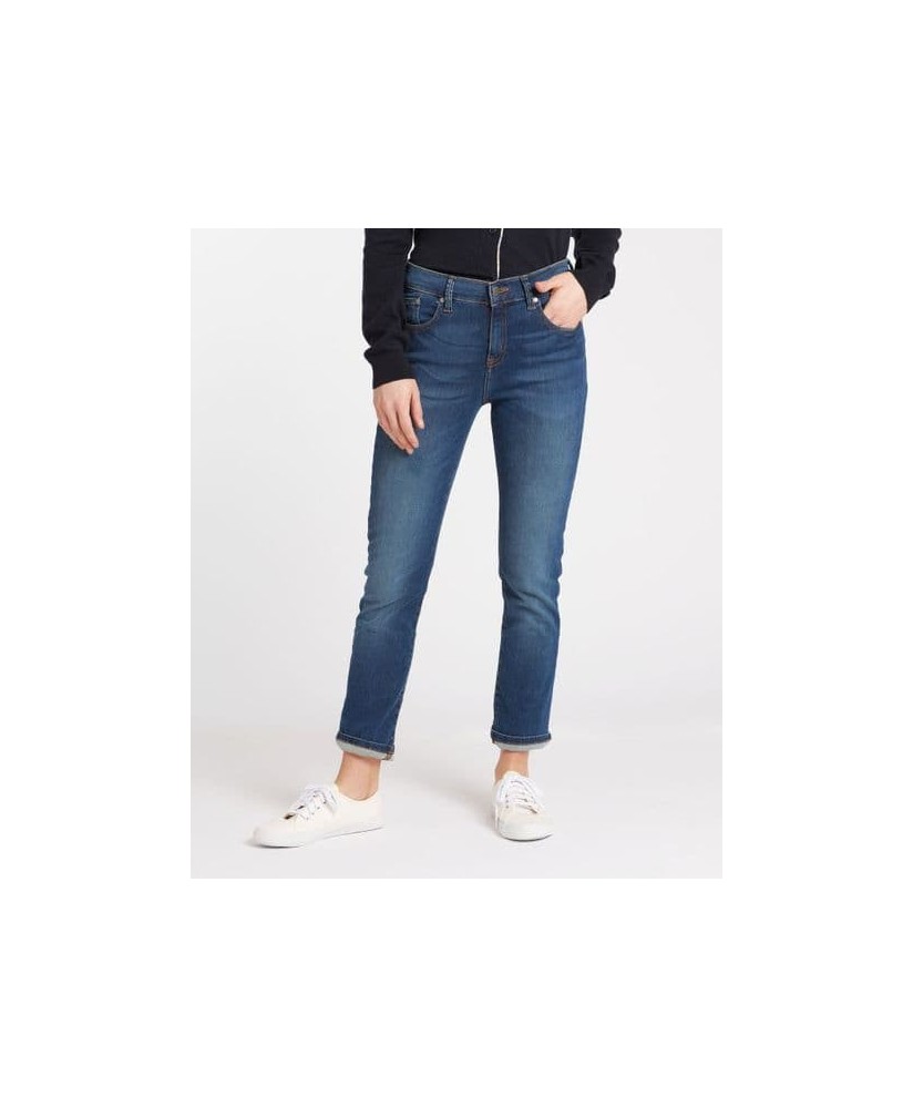 Essential Slim Jean