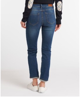 Essential Slim Jean